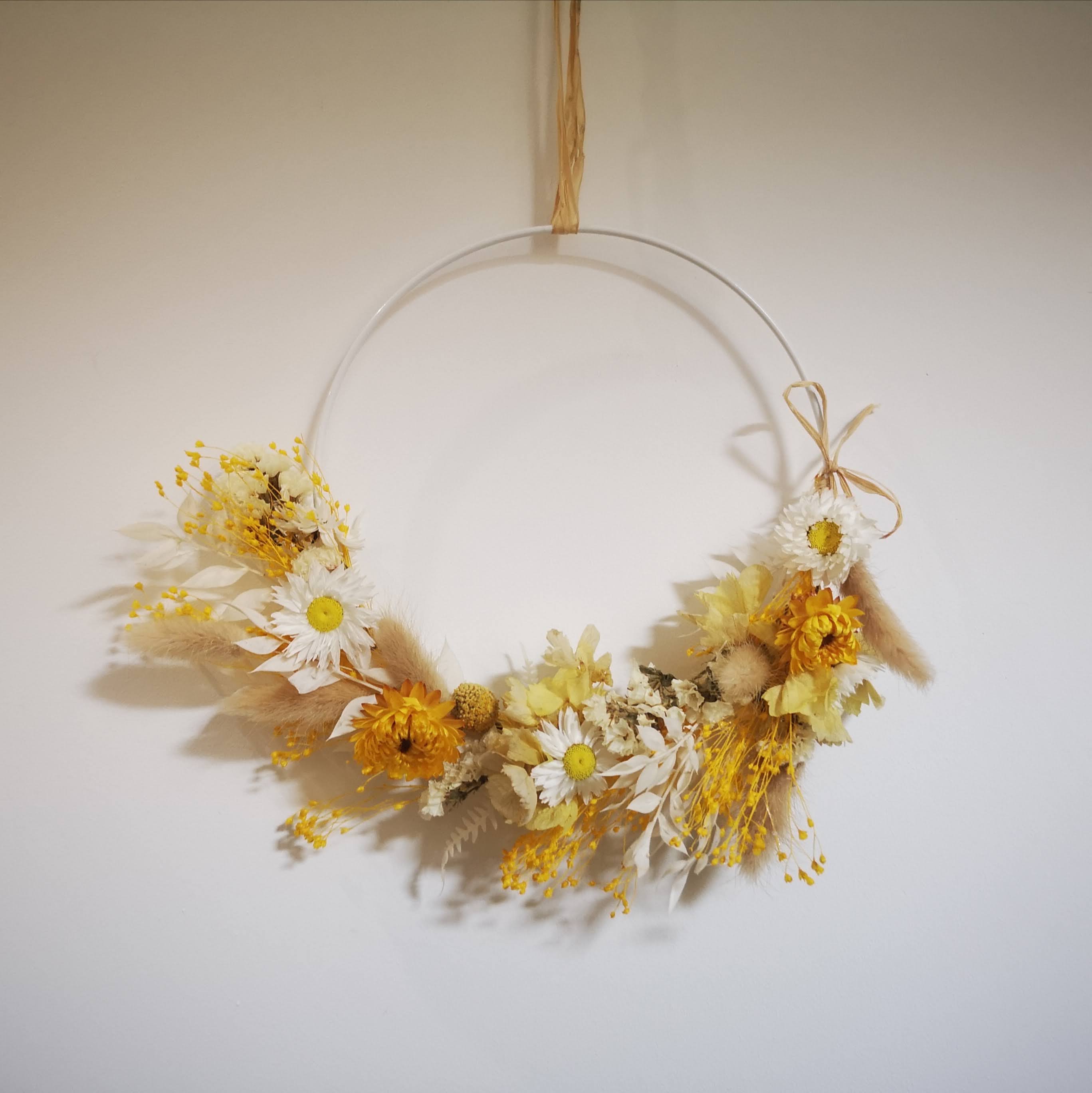 couronne fleurs séchées jaune